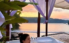 Beachfront Luxury Dome Villas - Gamat Bay Resort